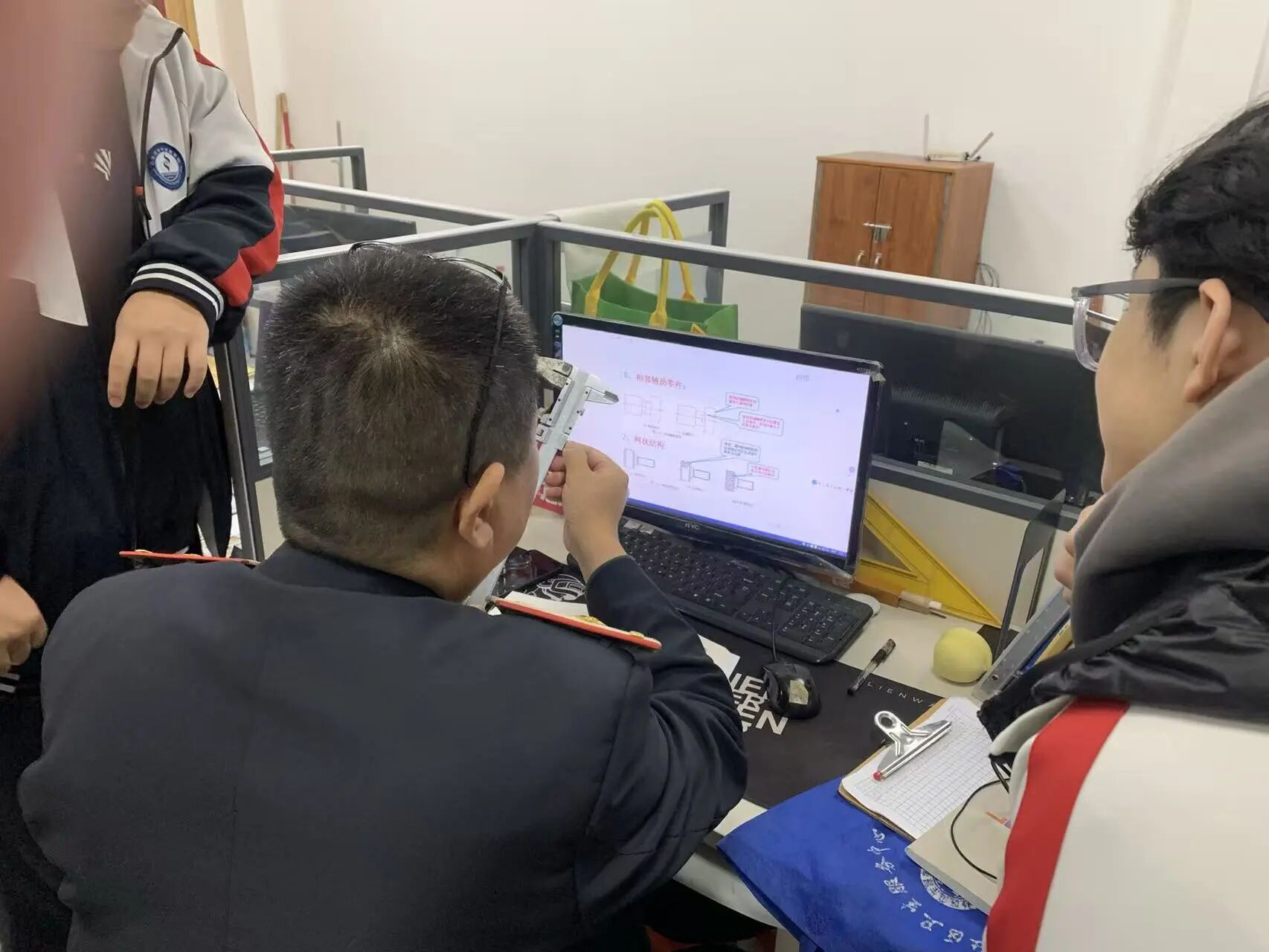 喜报丨我校参加2025年石家庄市中等职业学校学生技能大赛&ldquo;零部件测绘与CAD成图技术&rdquo;赛项，荣获佳绩