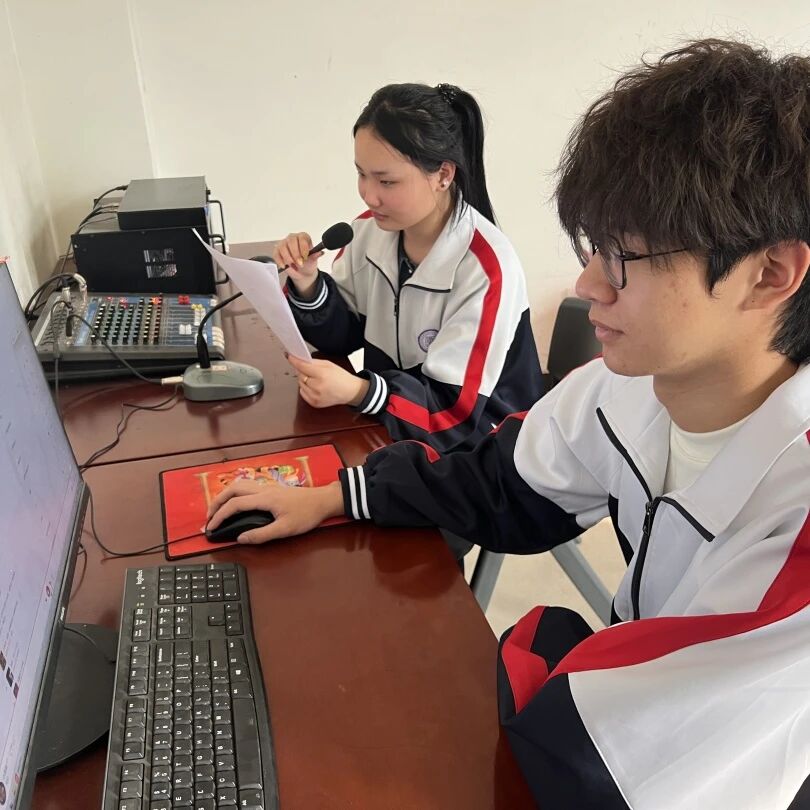 &ldquo;芳华自在，笑靥如花&rdquo;石家庄东华铁路学校举办庆祝&ldquo;三八国际劳动妇女节&rdquo;主题活动