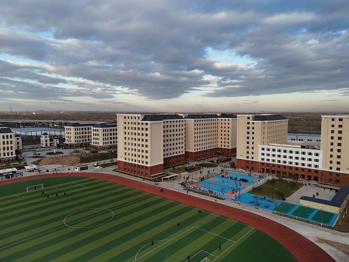 石家庄市东华铁路中等专业学校简介